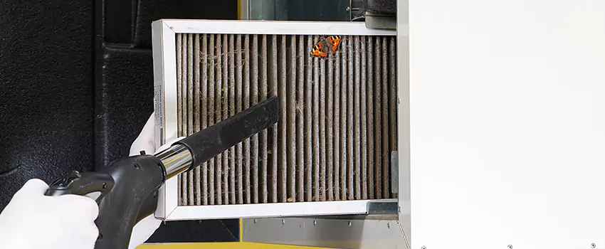 Clogged Air Duct Cleaning Process in Washington, UT